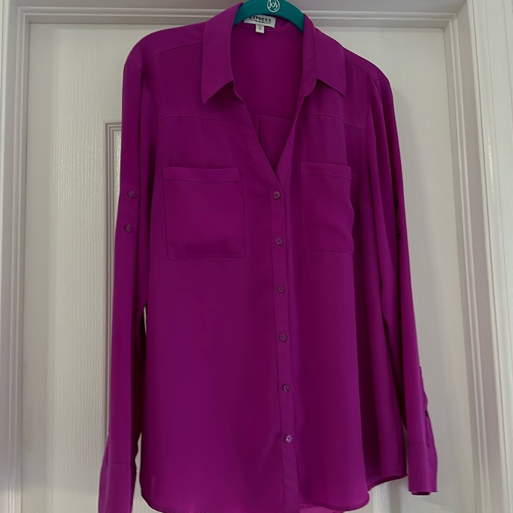 Express fushia shirt